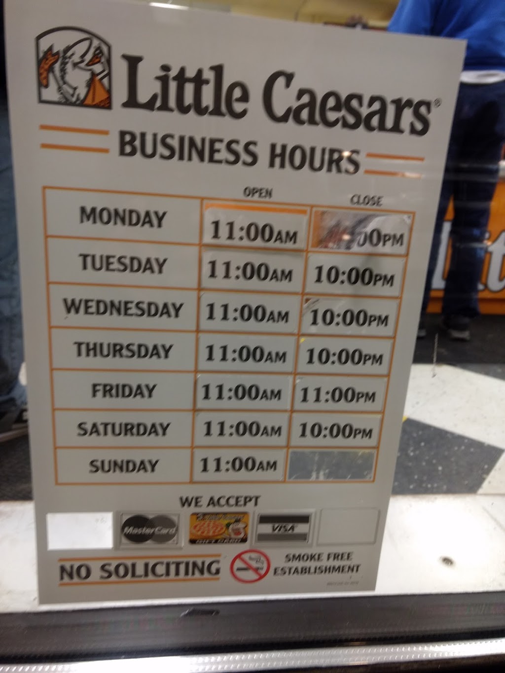 Little Caesars Pizza | 68 King William St, Huntsville, ON P0A 1K0, Canada | Phone: (705) 789-6666