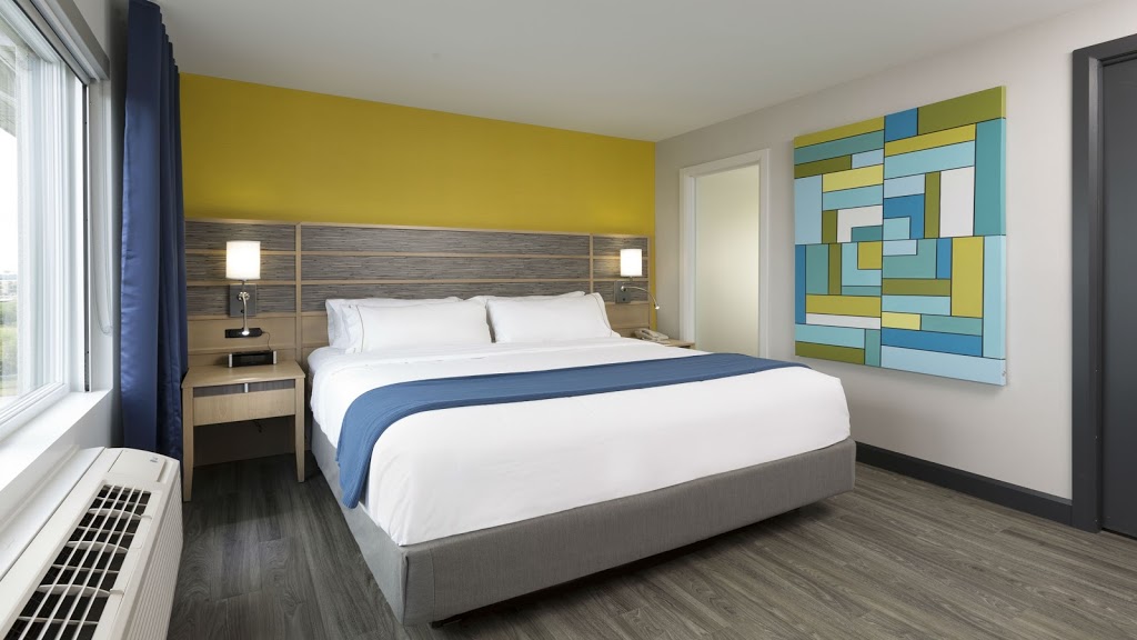 Holiday Inn Express Quebec City (Sainte-Foy) | 3145 Avenue des Hôtels, Québec, QC G1W 3Z7, Canada | Phone: (418) 653-9321