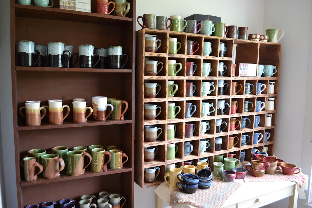 Village Pottery Inc. | 10567 PE-6, New London, PE C0A 1M0, Canada | Phone: (902) 886-2473