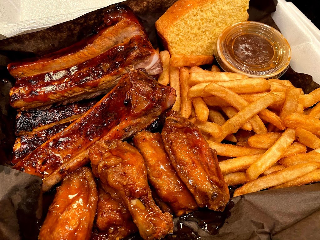 Big Bone BBQ & Wicked Wings | 180 Bullock Dr, Markham, ON L3P 7N3, Canada | Phone: (905) 554-7200