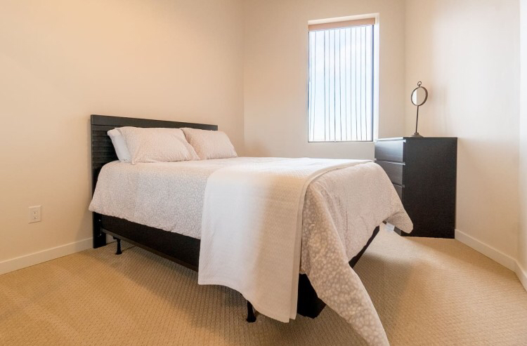 Executive Stay | 686 Portage Ave, Winnipeg, MB R3G 0M6, Canada | Phone: (431) 338-2060