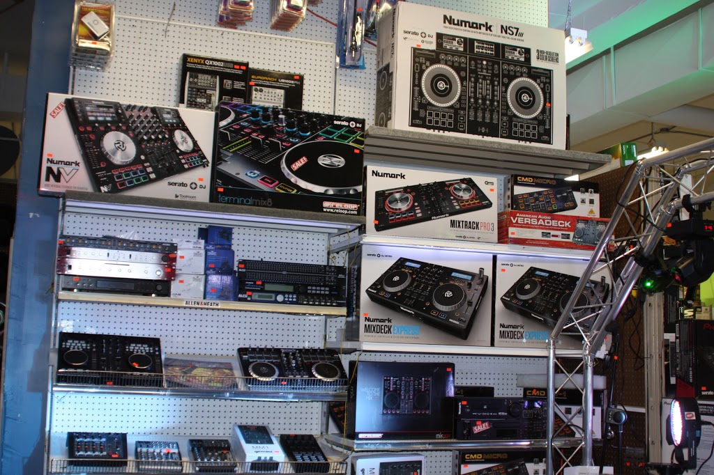 AZ Electronics | 1750 Steeles Ave W, Concord, ON L4K 2L7, Canada | Phone: (905) 761-8838