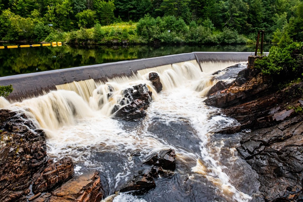 Parc des Chutes Coulonge Park | 100 Promenade Du-Parc-des-Chutes, Mansfield-et-Pontefract, QC J0X 1R0, Canada | Phone: (819) 683-2770