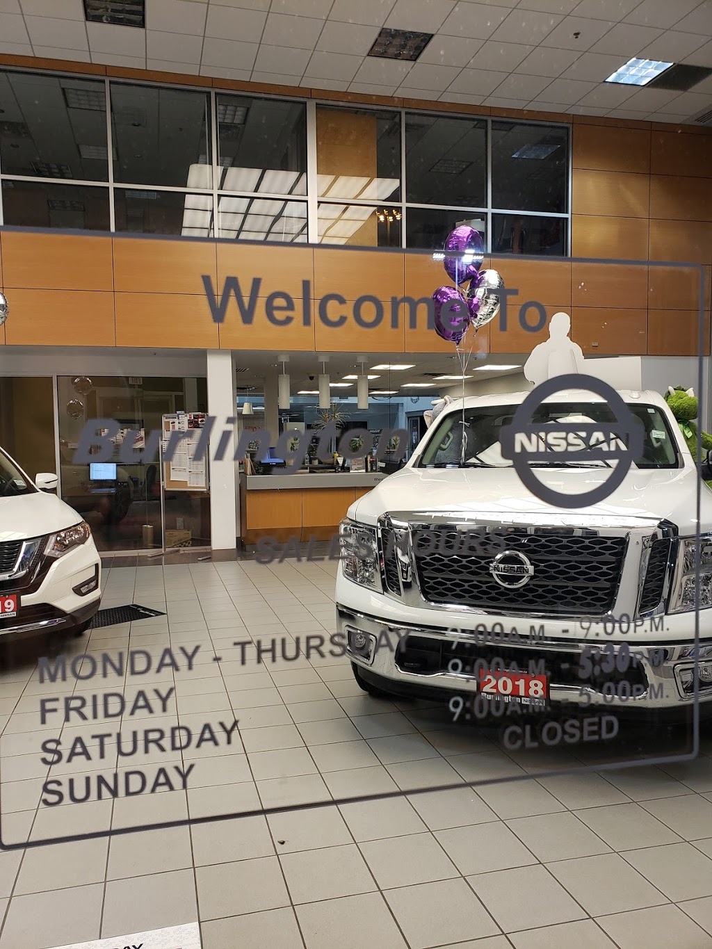 Burlington Nissan | 4111 N Service Rd, Burlington, ON L7L 4X6, Canada | Phone: (905) 681-2162