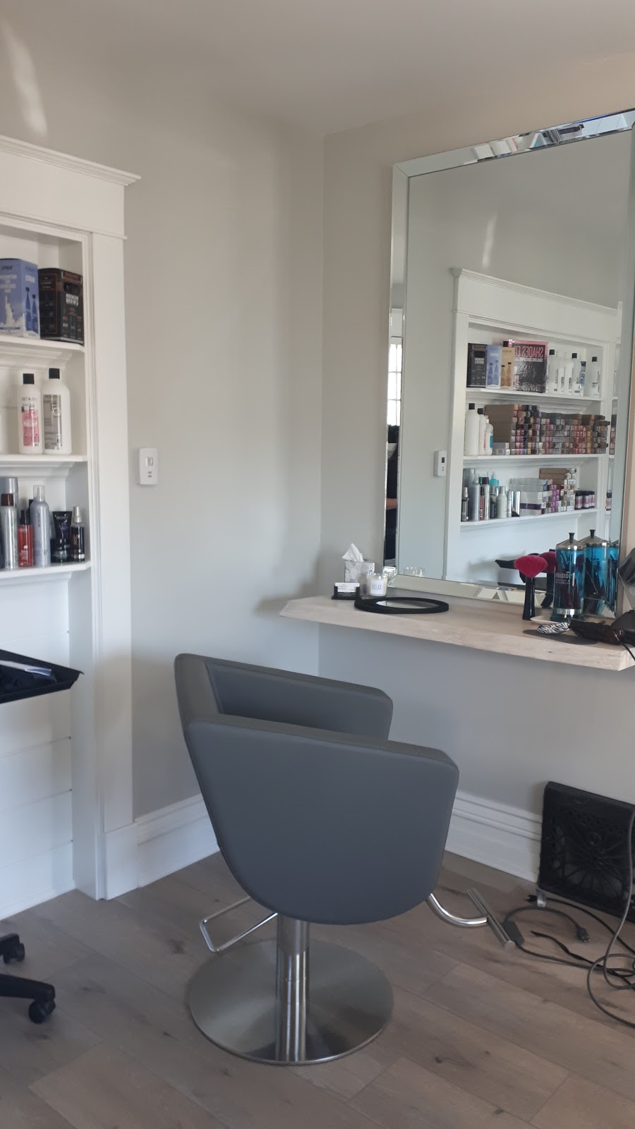 Stay Awhile Salon and Spa | 576 10th St, Hanover, ON N4N 1R7, Canada | Phone: (519) 506-6545