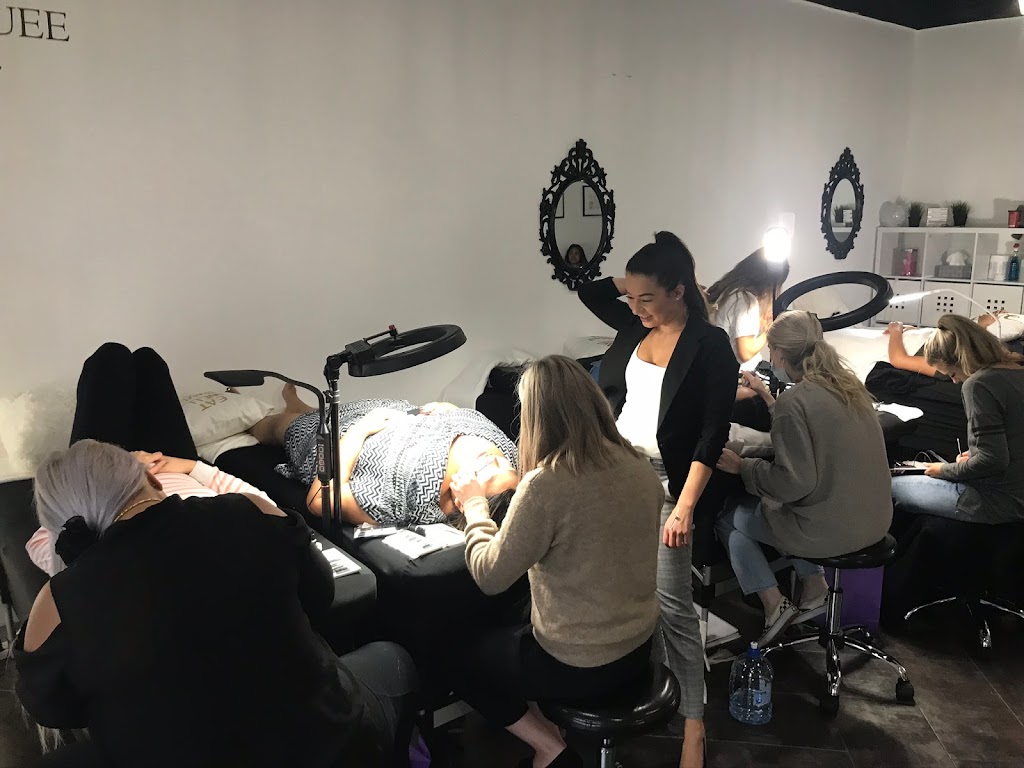 Lashthetic Co. Eyelash Extension Training | 19122 68 Ave, Surrey, BC V4N 6A5, Canada | Phone: (778) 998-5349