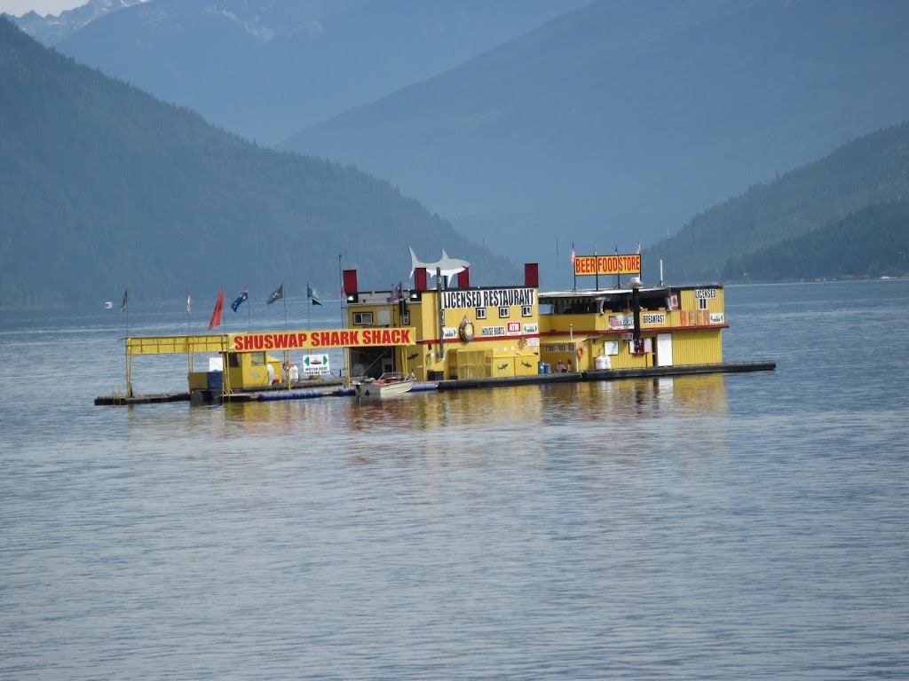 Shuswap Shark Shack | Shuswap Lake, Saint Ives, BC V0E 1M9, Canada | Phone: (250) 307-7227