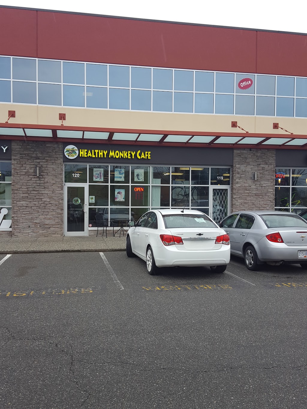 Healthy Monkey Cafe - Langley | 120-20353 64 Ave, Langley City, BC V2Y 1N5, Canada | Phone: (778) 277-2270