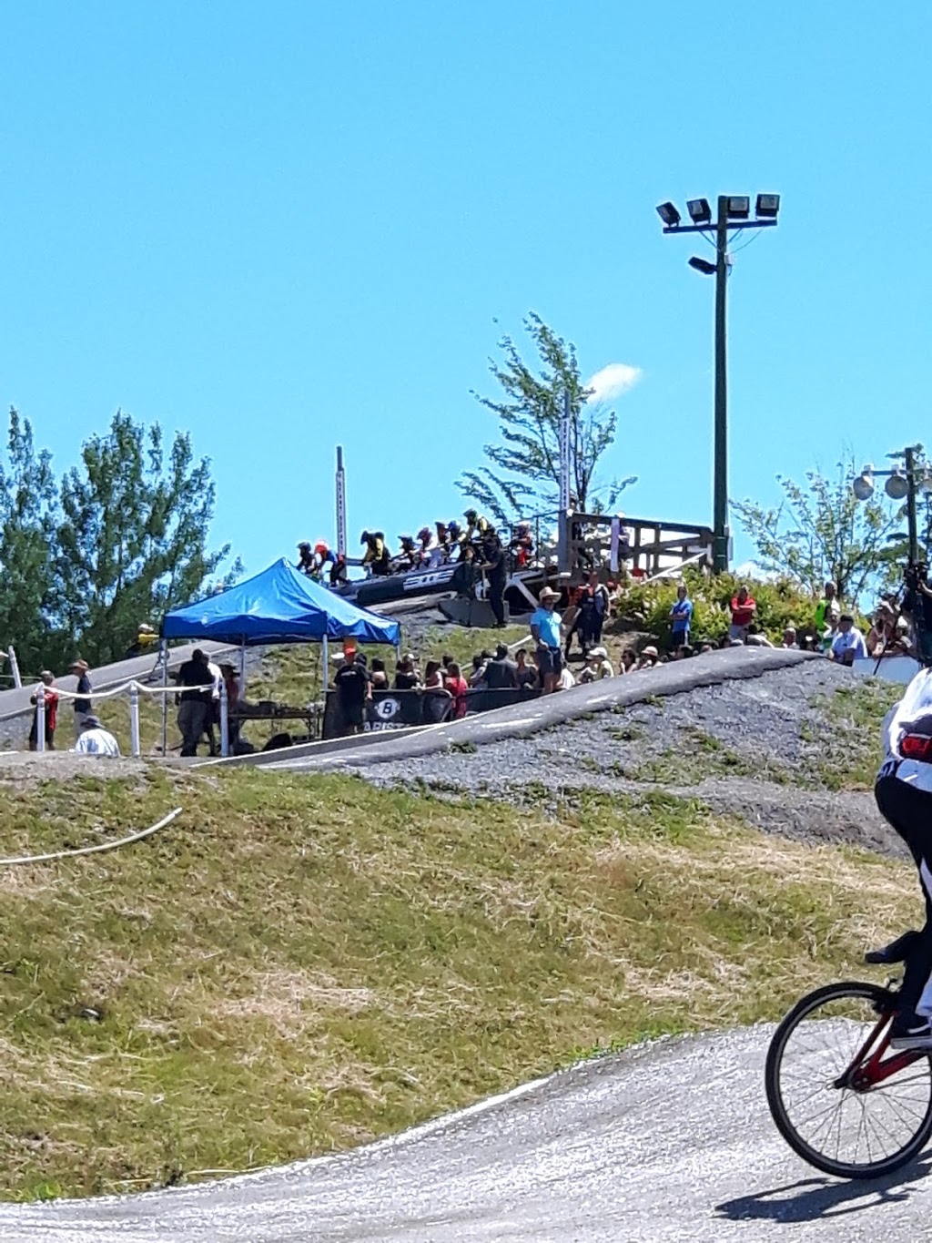 Piste de BMX Drummondville | 2019 Boulevard Foucault #2007, Saint-Charles-de-Drummond, QC J2C 0C3, Canada | Phone: (819) 478-1486