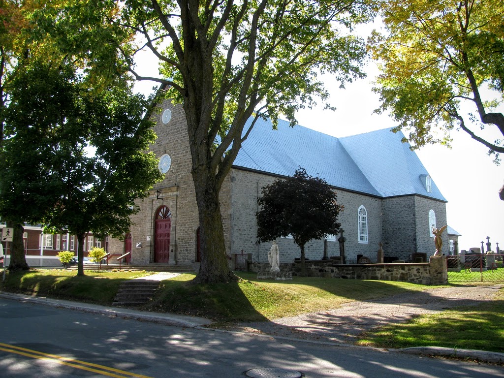 Presbytère St-Paul | 8 BRASSARD, Saint-Paul, QC J0K 3E0, Canada | Phone: (450) 756-2791