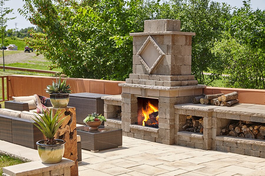 Techo-Bloc Inc | 5255 Rue Albert Millichamp, Saint-Hubert, QC J3Y 8Z8, Canada | Phone: (877) 832-4625