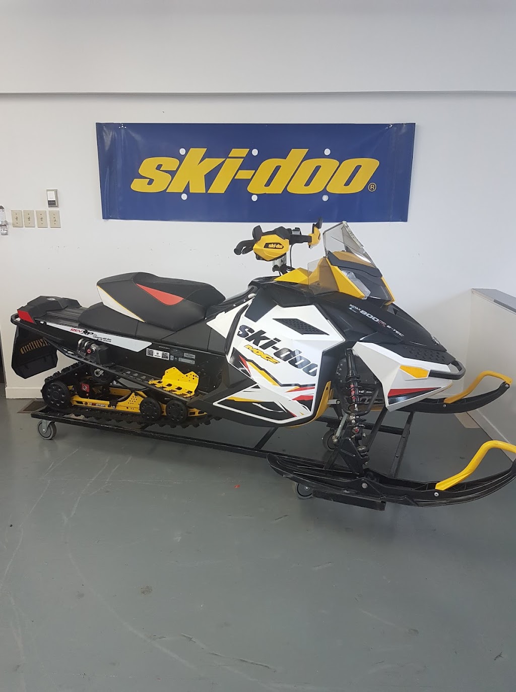 Gauvreau Ski-Doo | 4 Rte Principale E, Sainte-Cécile-de-Masham, QC J0X 2W0, Canada | Phone: (819) 456-2500