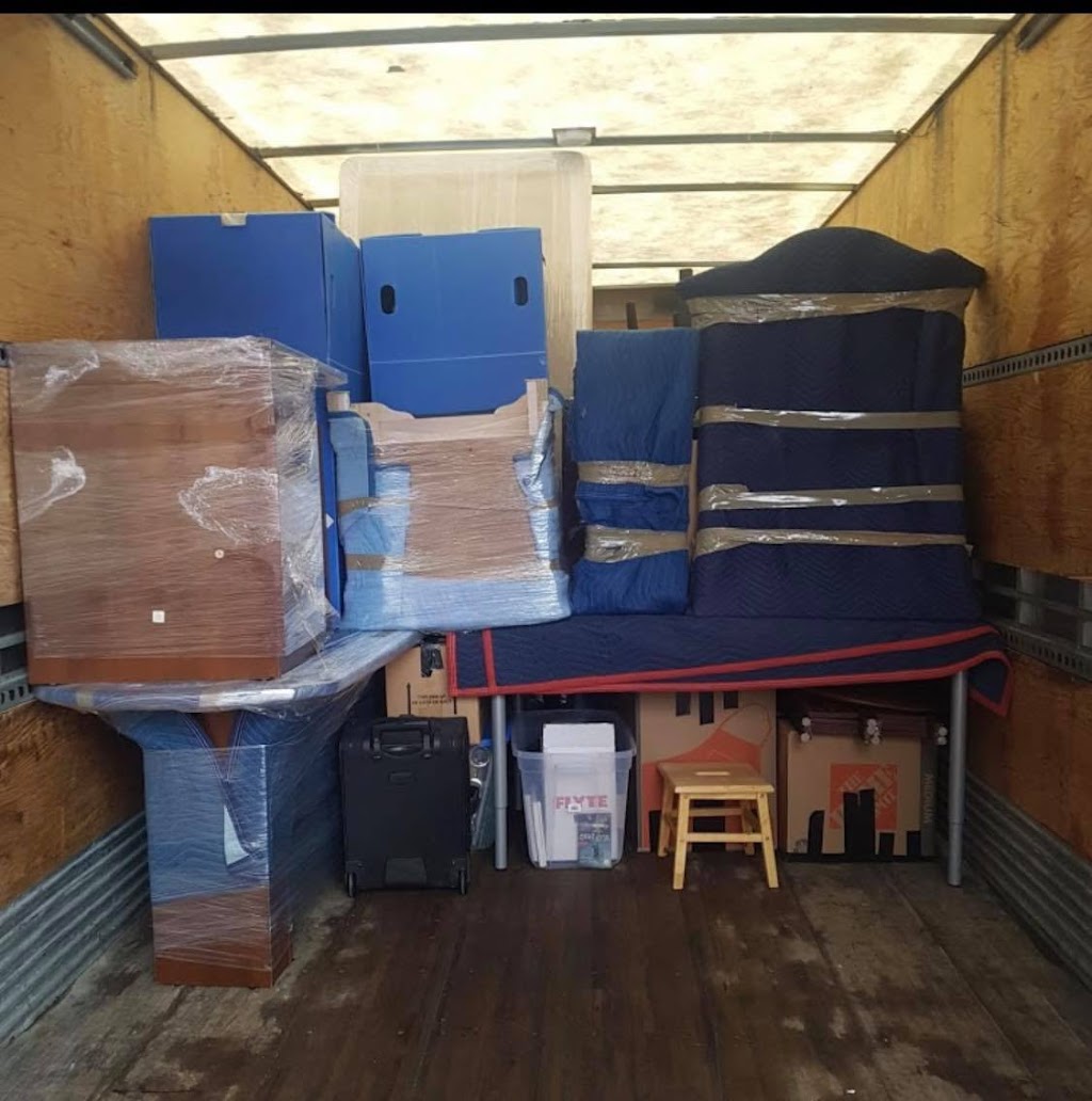 Capital Movers Ottawa | 82 Summerwalk Pl, Ottawa, ON K2G 5Y4, Canada | Phone: (613) 218-4877