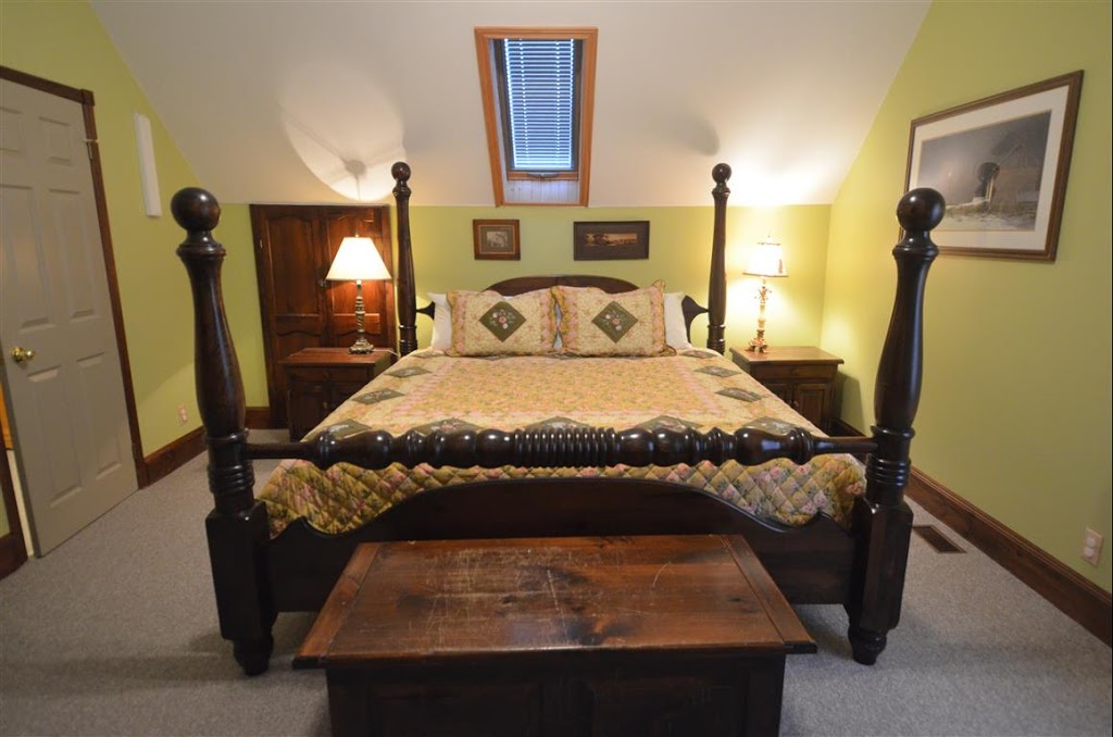Magnolia North Bed and Breakfast | RR2 134, Prince Edward County Rd 16, Milford, ON K0K 2P0, Canada | Phone: (613) 471-1954