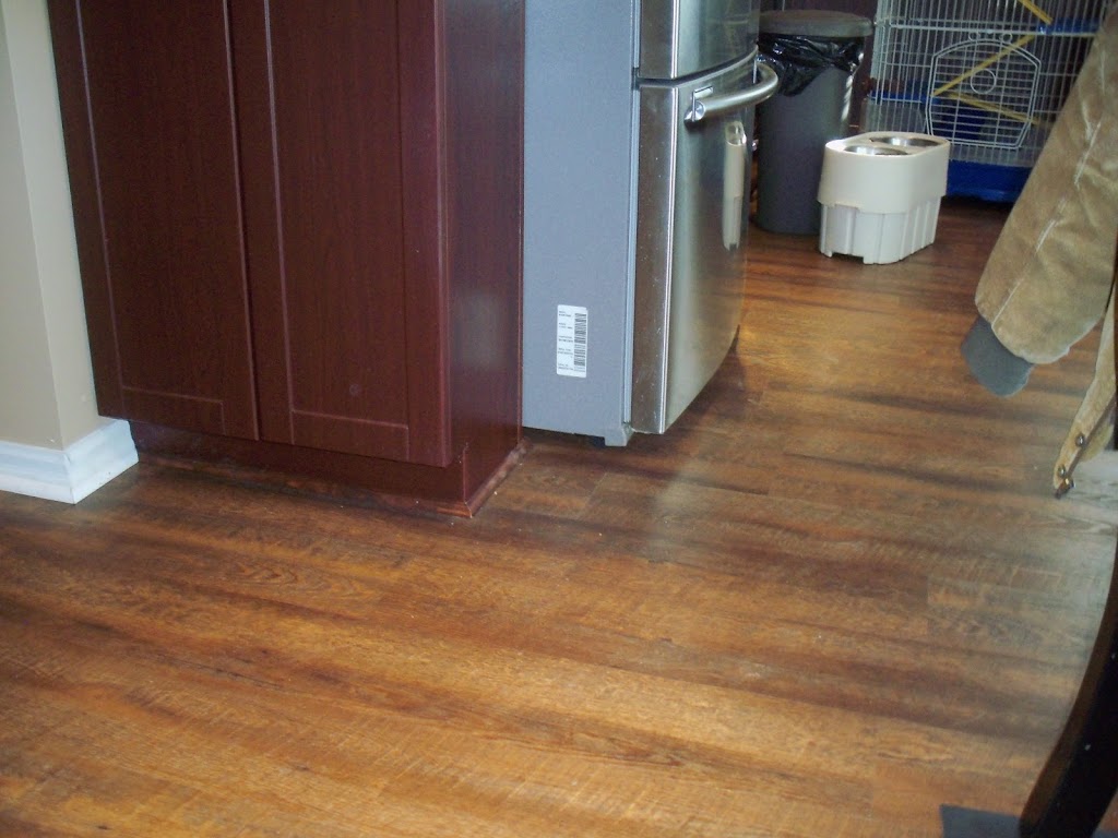 vinyl flooring plank store | 2773 Andorra Cir, Mississauga, ON L5N 2H8, Canada | Phone: (647) 303-2232