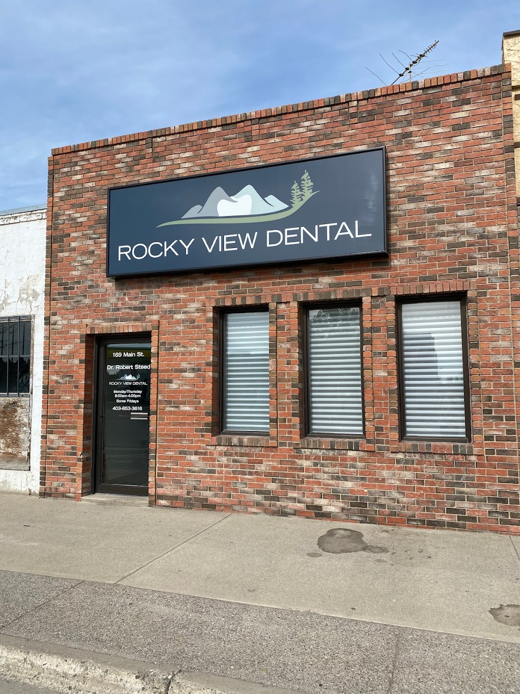 Rockyview Dental | 169 Main St, Cardston, AB T0K 0K0, Canada | Phone: (403) 653-3616