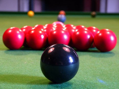 Sharkeys Billiards & Bar | 603 Colborne St, Brantford, ON N3S 7S8, Canada | Phone: (519) 754-4125