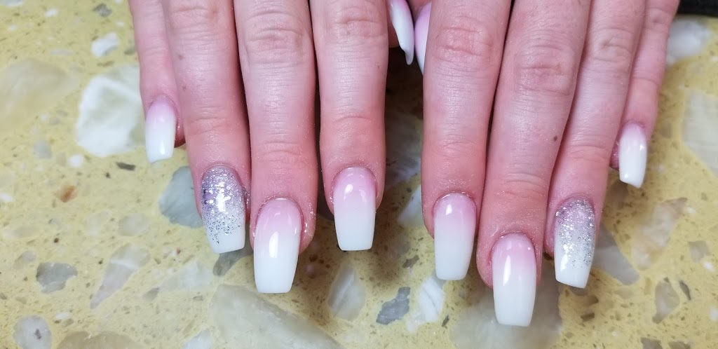 Sunshine Nails | 844 Niagara St, Welland, ON L3C 1M3, Canada | Phone: (905) 732-6345