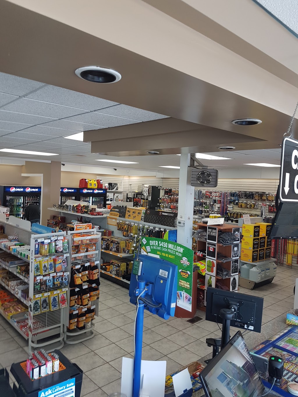 Curry Hill Truck Stop - Esso Gas & Cardlock, CAT Scale, Bulk DEF, Showers, Family Restaurant | 6115 4th Line Rd, Bainsville, ON K0C 1E0, Canada | Phone: (613) 347-2433