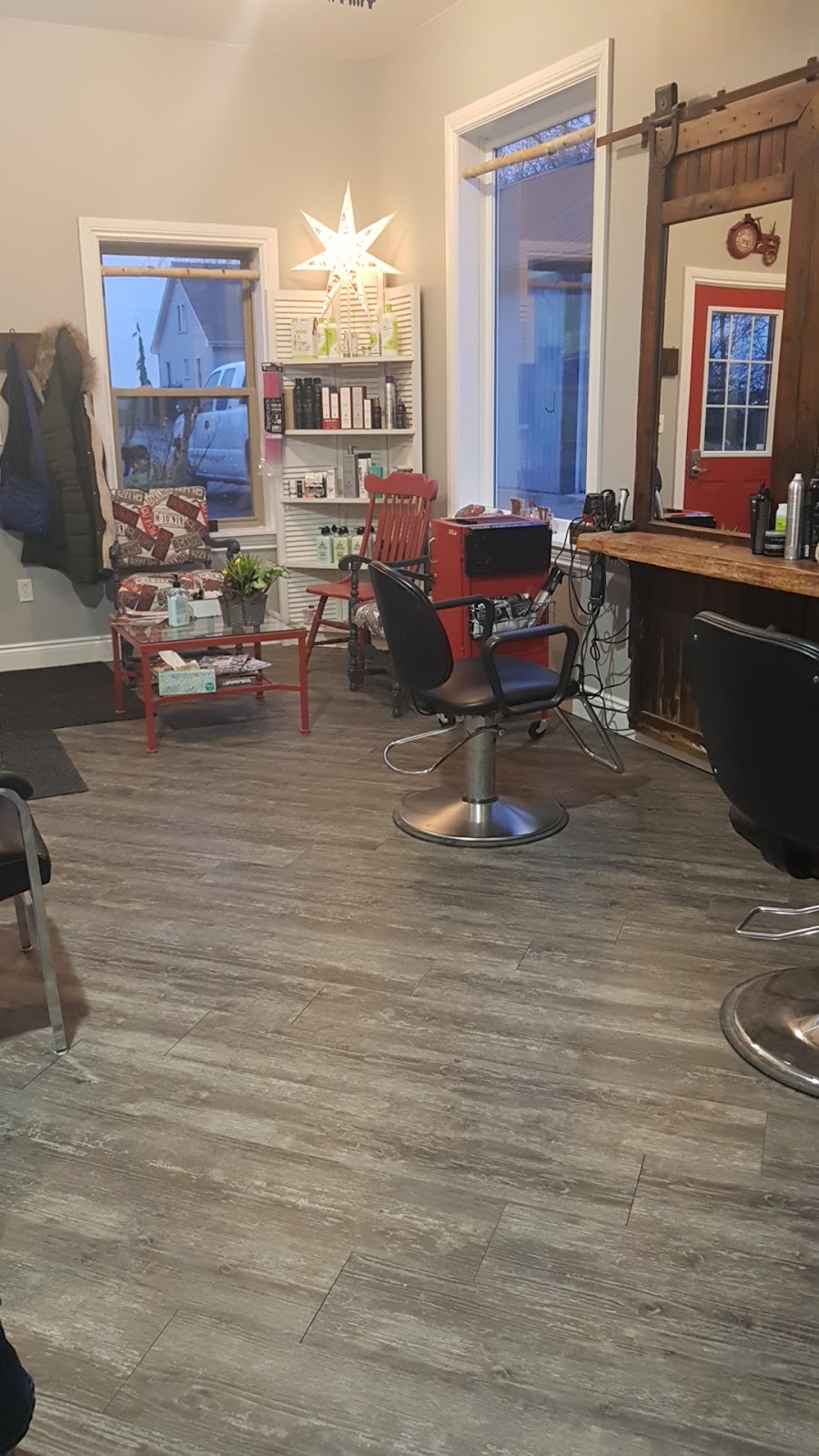 Urban Serenity Aesthetics & Hair | 942 Concession Rd 4, Fisherville, ON N0A 1G0, Canada | Phone: (905) 570-4942