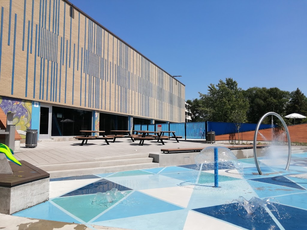 Piscine Henri-Bourassa | 12005 Av. Laurier, Montréal-Nord, QC H1G 5X4, Canada | Phone: (514) 328-4000 ext. 6243