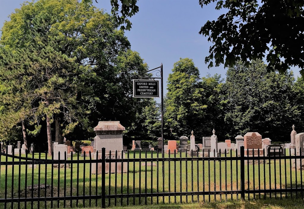 Oxford Mills United & Presbyterian Cemetery | 536 Main St, Oxford Mills, ON K0G 1S0, Canada