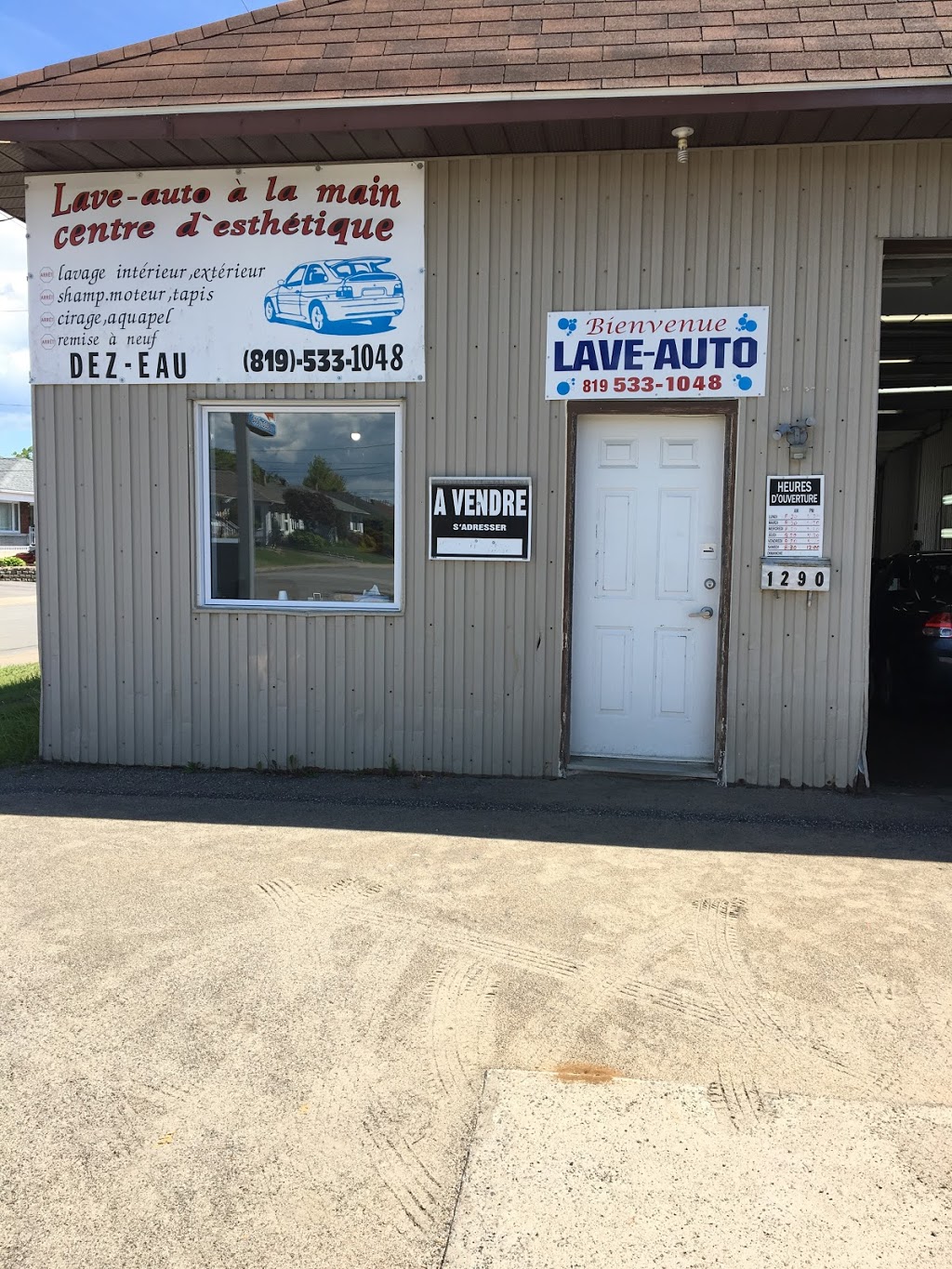 Lave Auto Dez-Eau | 650 15e Rue, Grand-Mère, QC G9T 3V5, Canada | Phone: (819) 533-1048