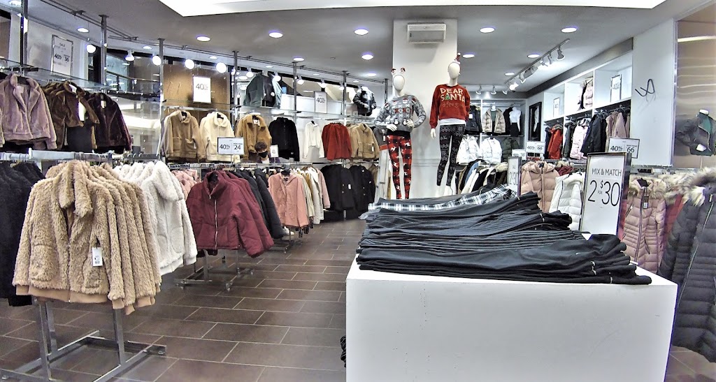 Urban Planet | 1800 Sheppard Ave E Unit #1036, North York, ON M2J 5A7, Canada | Phone: (416) 499-1237