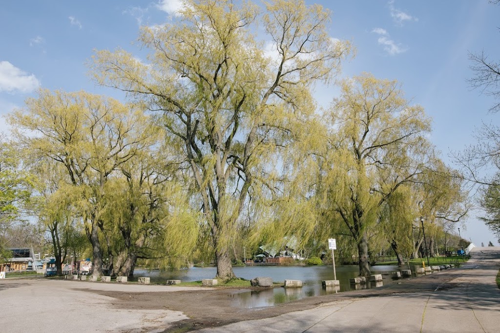 The Boat House | Centre Island Dock, Toronto, ON M5V 2H1, Canada | Phone: (416) 397-5166