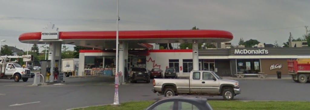 Petro-Canada | 1510 Chemin de Saint-Jean, La Prairie, QC J5R 2L7, Canada | Phone: (450) 619-2586