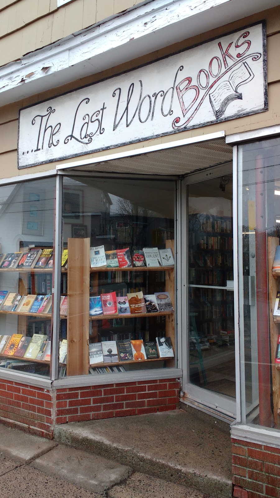 The Last Word Bookstore | 2160 Windsor St, Halifax, NS B3K 5B6, Canada | Phone: (902) 423-2932