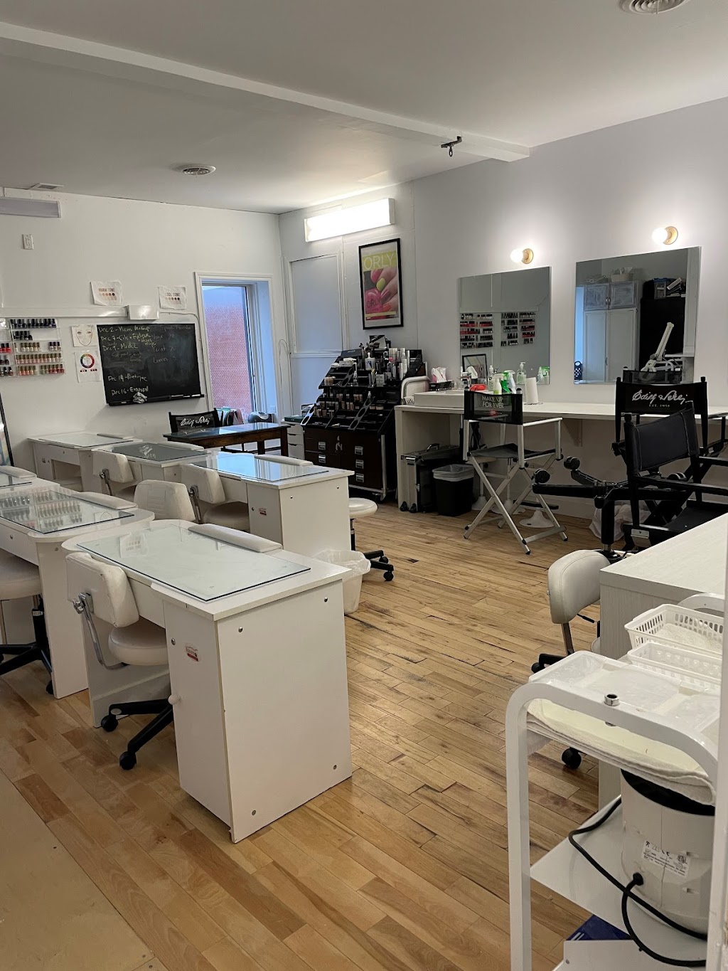 Institut De Beaute Edith Serei (Montréal) | 6532 Av. Papineau, Montréal, QC H2G 2X2, Canada | Phone: (514) 849-6171