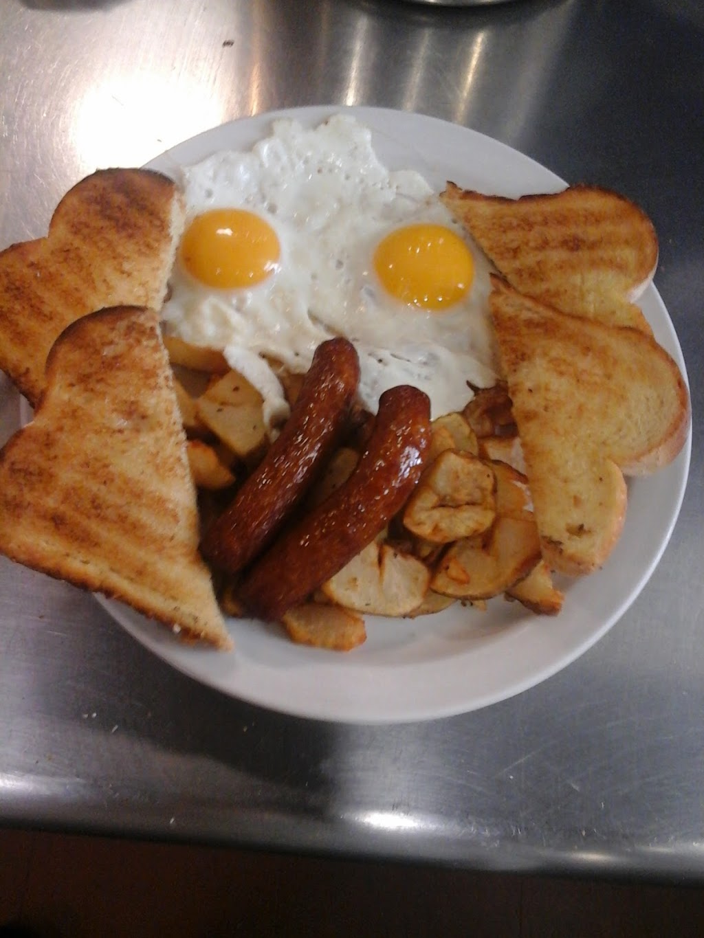 Daves Diner | 188 Huron Rd, Sebringville, ON N0K 1X0, Canada | Phone: (519) 393-8726