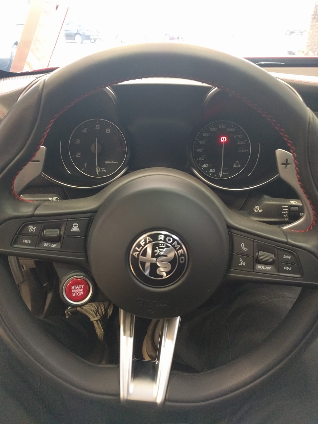 Alfa Romeo Of Oakville | 2475 Wyecroft Rd, Oakville, ON L6L 6R5, Canada | Phone: (905) 847-8329