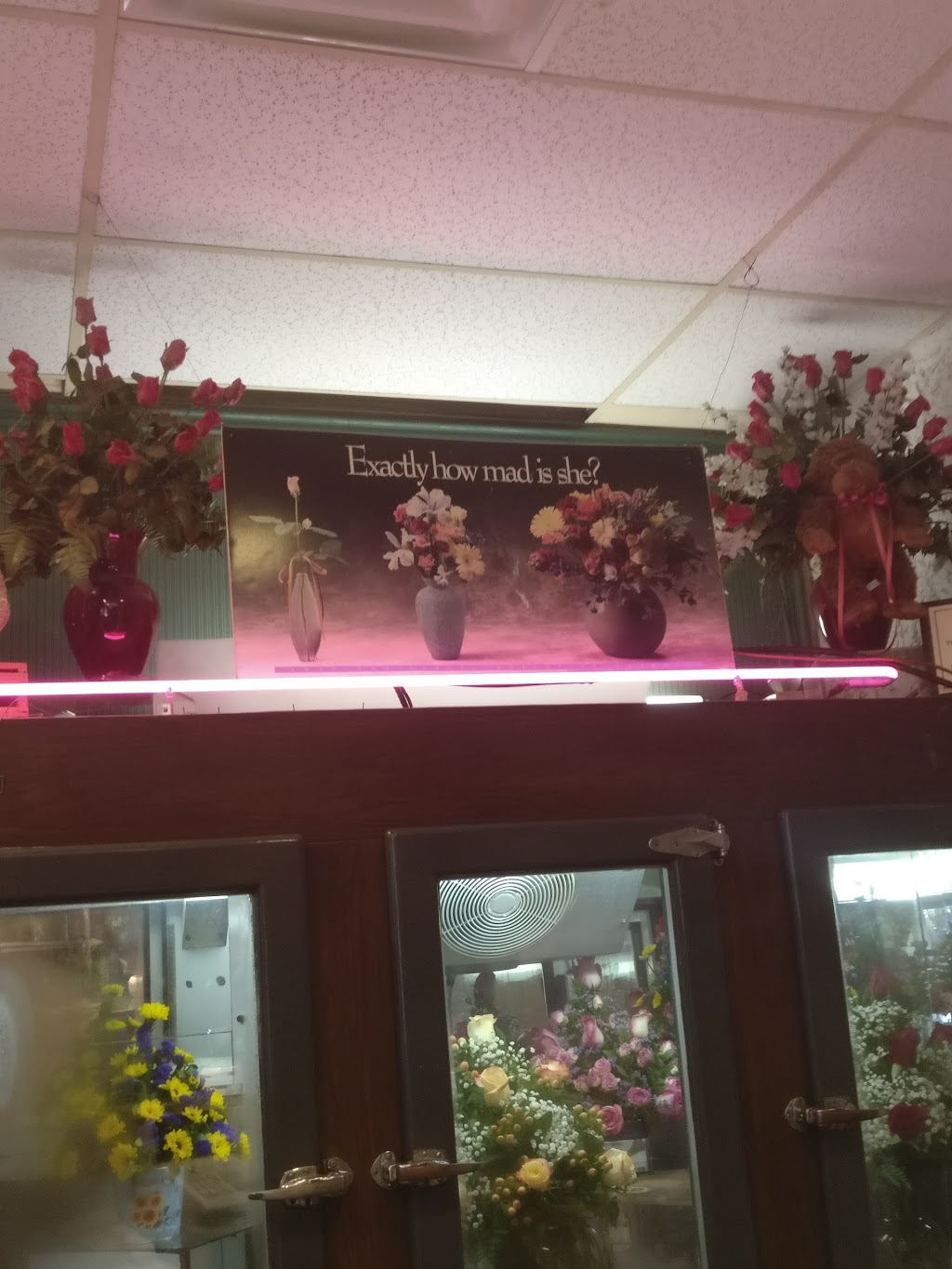 South End Floral | 218 Abbott Rd, Buffalo, NY 14220, USA | Phone: (716) 822-7562