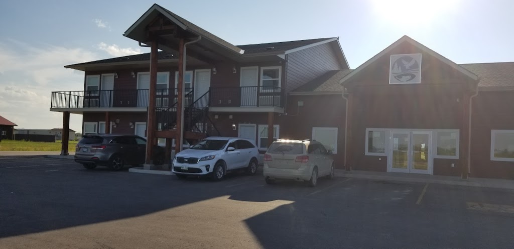 Bay River Inn & Suites | Lot 7 83 North Townsite Loop road, Fisher River Cree Nation, MB R0C 1S0, Canada | Phone: (204) 645-3420