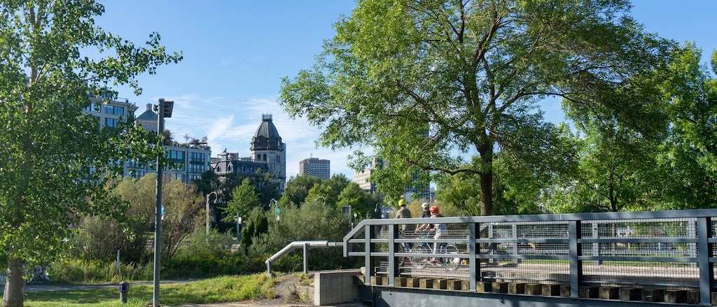 Canal de Lachine - Écluses du Vieux-Montréal | R. de la Commune O, Montréal, QC H3C, Canada | Phone: (888) 774-8888