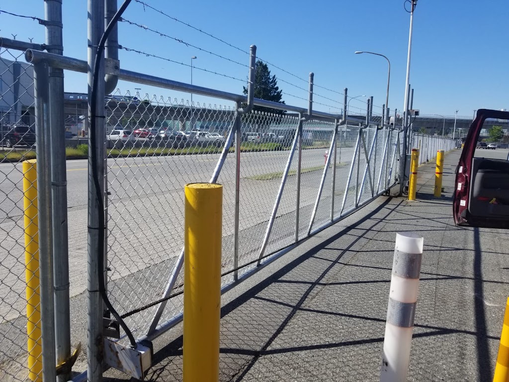 Ace Link Fence Ltd. | 25205 56 Ave, Langley Twp, BC V4W 1G5, Canada | Phone: (604) 825-8777