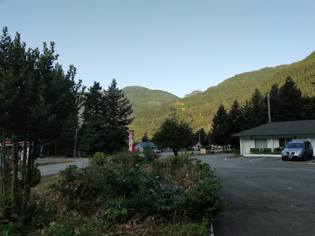 Fort Yale Motel | 31265 Trans-Canada Hwy, Yale, BC V0K 2S0, Canada | Phone: (604) 863-2228