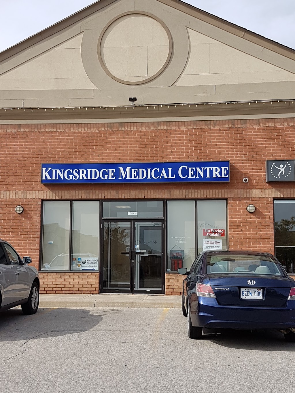 Kingsridge Medical Centre | 2015 Kingsridge Dr #2, Oakville, ON L6M 4Y7, Canada | Phone: (905) 827-3006