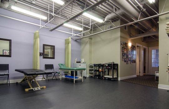 Grice Chiropractic & Associates | 16945 Leslie St Unit 6, Newmarket, ON L3Y 9A2, Canada | Phone: (905) 898-2222