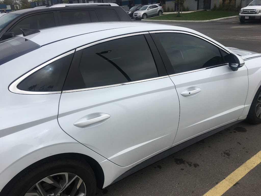 A+ Window Tinting Services | 3392 Wonderland Rd S Building #8 Unit#5, London, ON N6L 1J9, Canada | Phone: (226) 224-2622