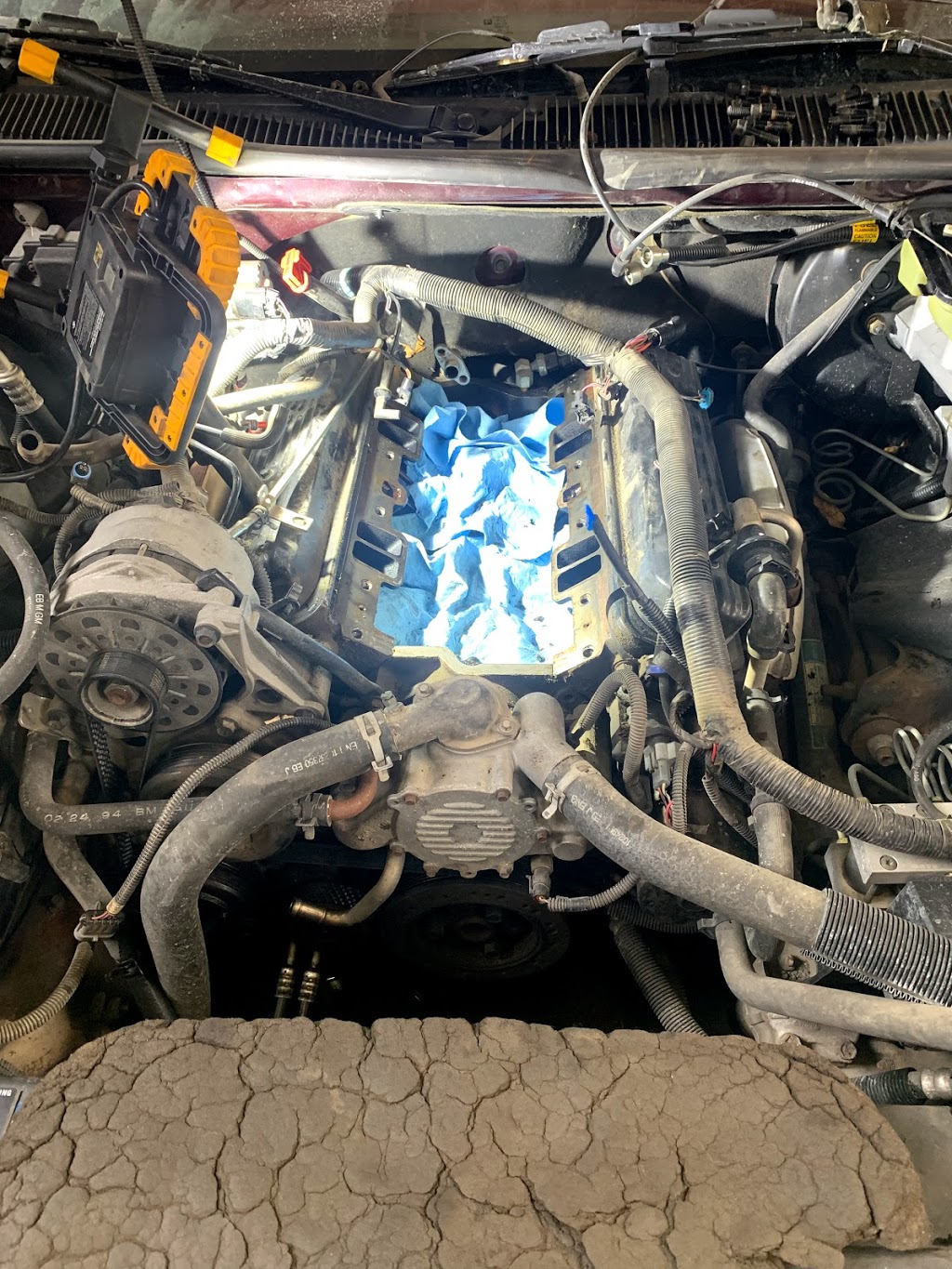 Mikes Auto Repair | 354 Royal York Rd, Etobicoke, ON M8Y 2R2, Canada | Phone: (647) 234-8232