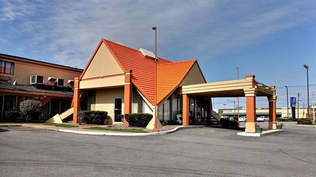 Americas Best Value Inn Niagara Falls | 6505 Niagara Falls Blvd, Niagara Falls, NY 14304, USA | Phone: (716) 283-8791