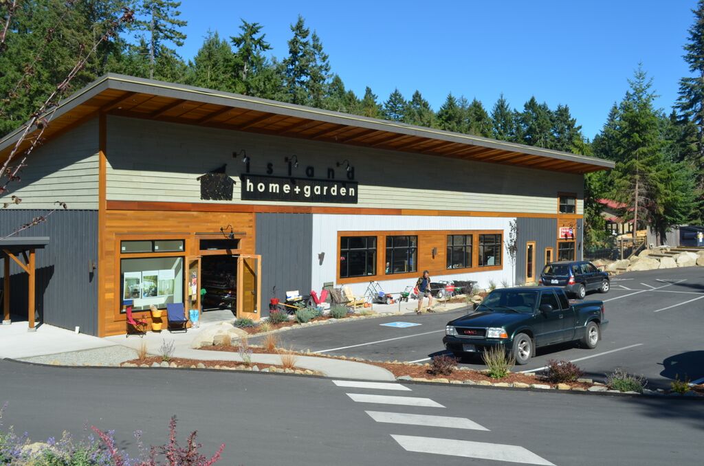 Island Home and Garden Store | 490 N Rd, Gabriola, BC V0R 1X0, Canada | Phone: (250) 247-8800