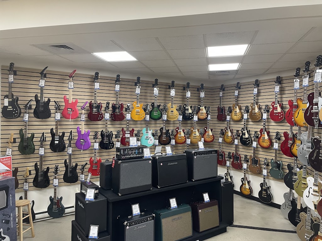 Instruments de musique Long & McQuade | 910 Bd Iberville, Repentigny, QC J5Y 2P9, Canada | Phone: (450) 580-3333