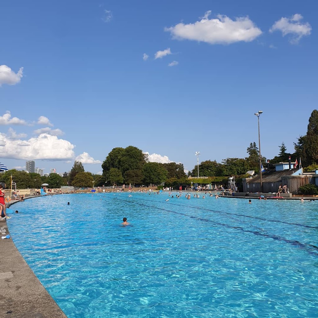 Kitsilano Pool | 2305 Cornwall Ave, Vancouver, BC V6K 1B6, Canada | Phone: (604) 731-0011