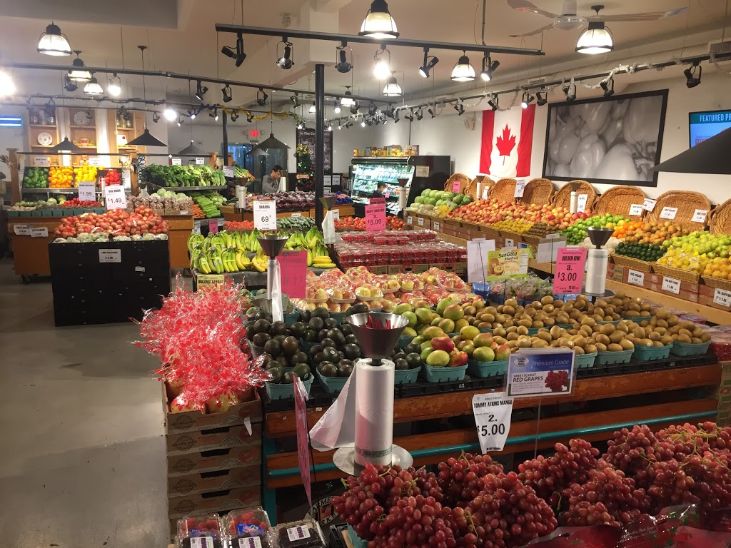 Kins Farm Market | 4516 W 10th Ave, Vancouver, BC V6R 2J1, Canada | Phone: (604) 221-1330