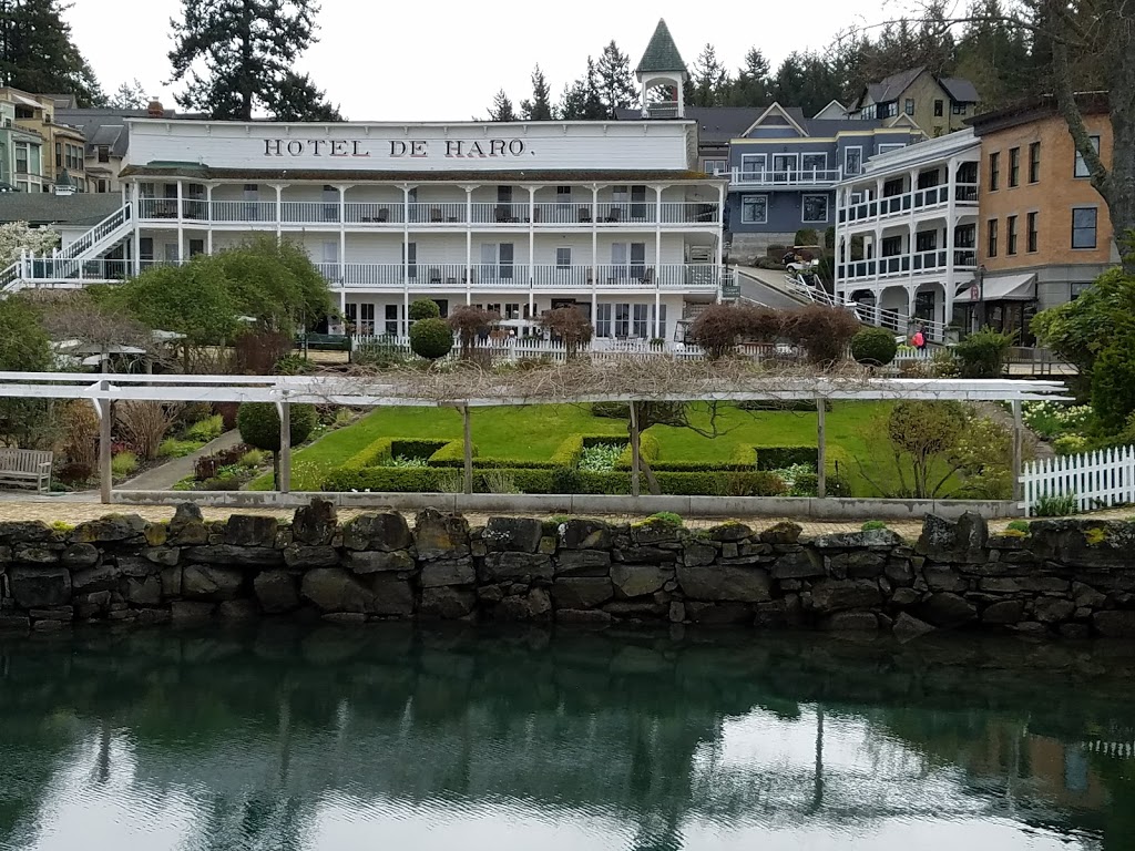 Hotel De Haro at Roche Harbor Resort | 248 Reuben Memorial Dr, Friday Harbor, WA 98250, USA | Phone: (800) 451-8910