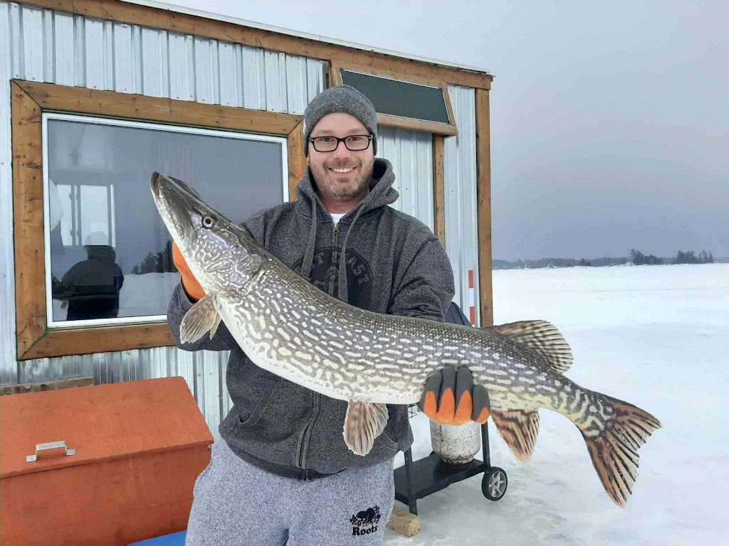 Chilly Willys Ice Fishing Adventures | 22 Sandy Bay Rd, Callander, ON P0H 1H0, Canada | Phone: (705) 477-3076